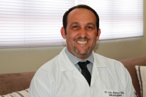 Dr. Luis Américo  de J. Baptista Cirurgião-Dentista CROSP 95.117