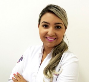 Dra. Ingrid de Moraes Baptista Cirurgiã-Dentista CROSP 11.2722