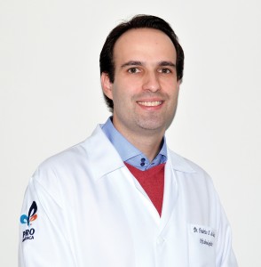 Dr. Frederico Xavier dos Santos  Oftalmologista CRM 108.939